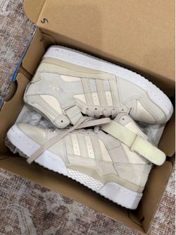 Adidas Forum Mids Women Size 7