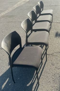 5- CHAIRS New chairs (steelcase)