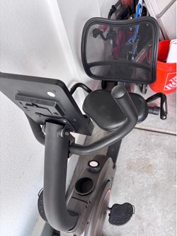 ‼️‼️‼️‼️ workout bike ‼️‼️‼️‼️ needs to go