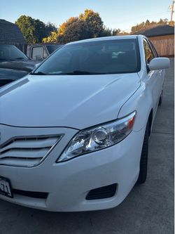 Toyota Camry 2010