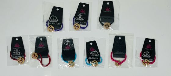 Children’s seashell bracelets
