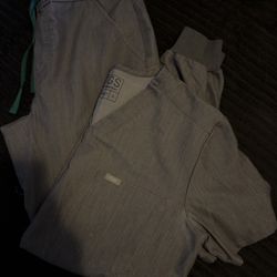 Men’s Figs Scrubs