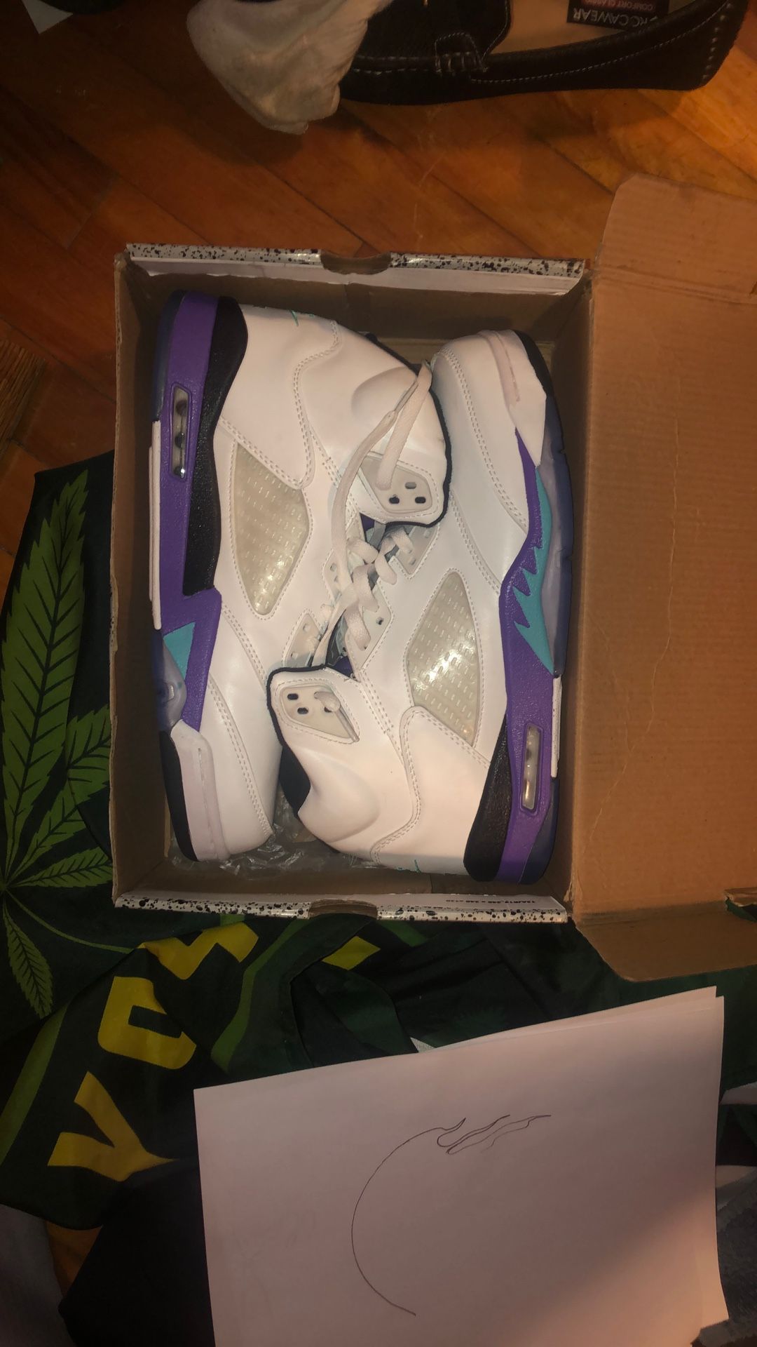Jordan 5 grapes