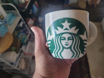 Used Starbucks Coffee Ceramic Mug 14 Fl. Oz. In Excellent Condition
