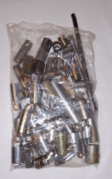 Mixed Lot of 86 Vintage USA Craftsman Sockets 1/4 3/8 1/2” Swivel Extensions