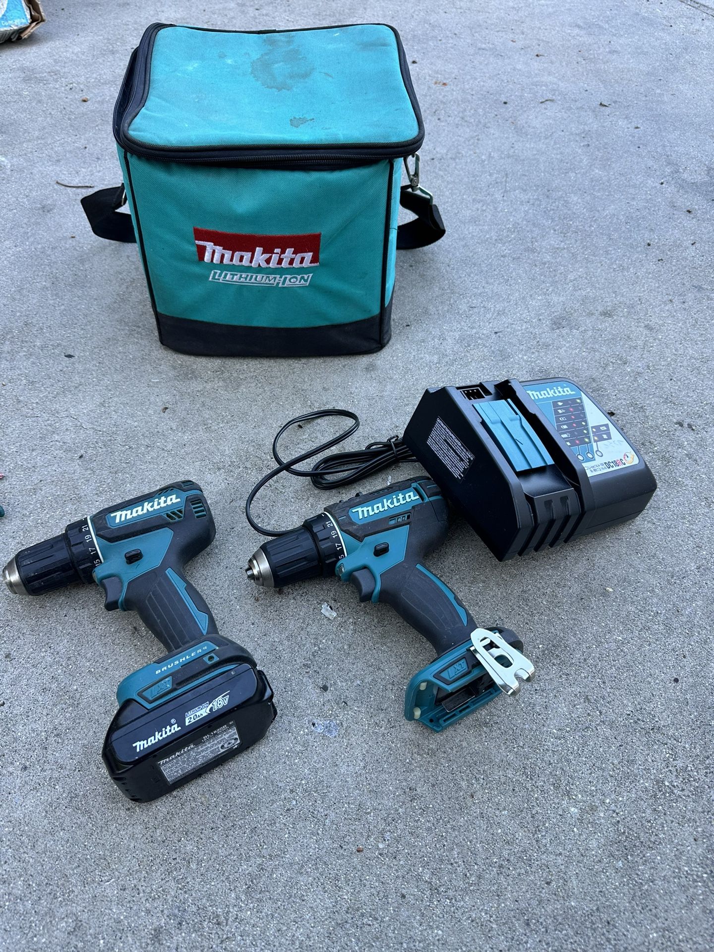 Makita Drill Set