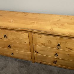 Free - Dresser + 2 Night Stands