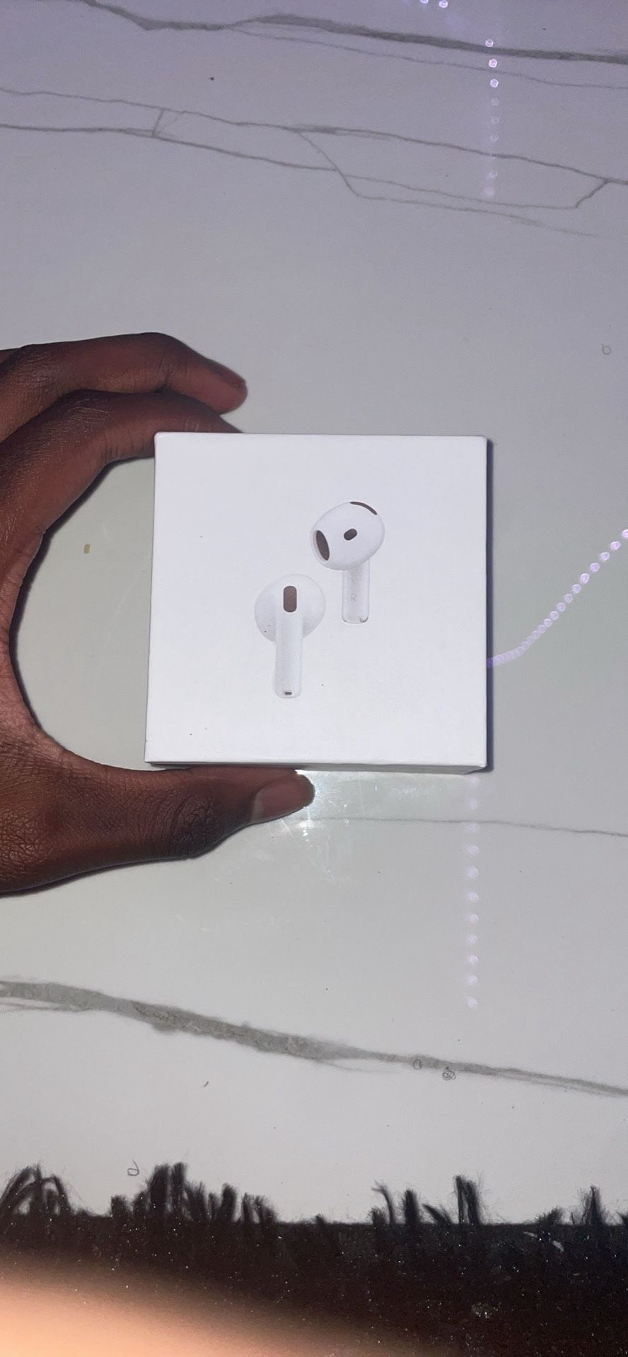 Apple AirPods 4