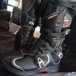 FOX Motocross Boots (M10)