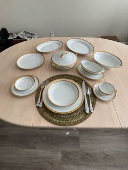 Noritake China, Washington pattern, 39 piece set, white with gold bands