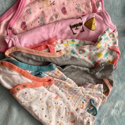 3-6 Months Baby Bodysuits