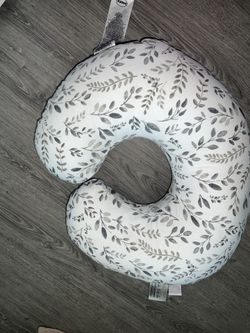 Nursing pillow
