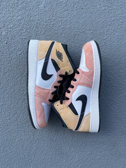 Jordan 1 SE Magic Ember 6.5Y