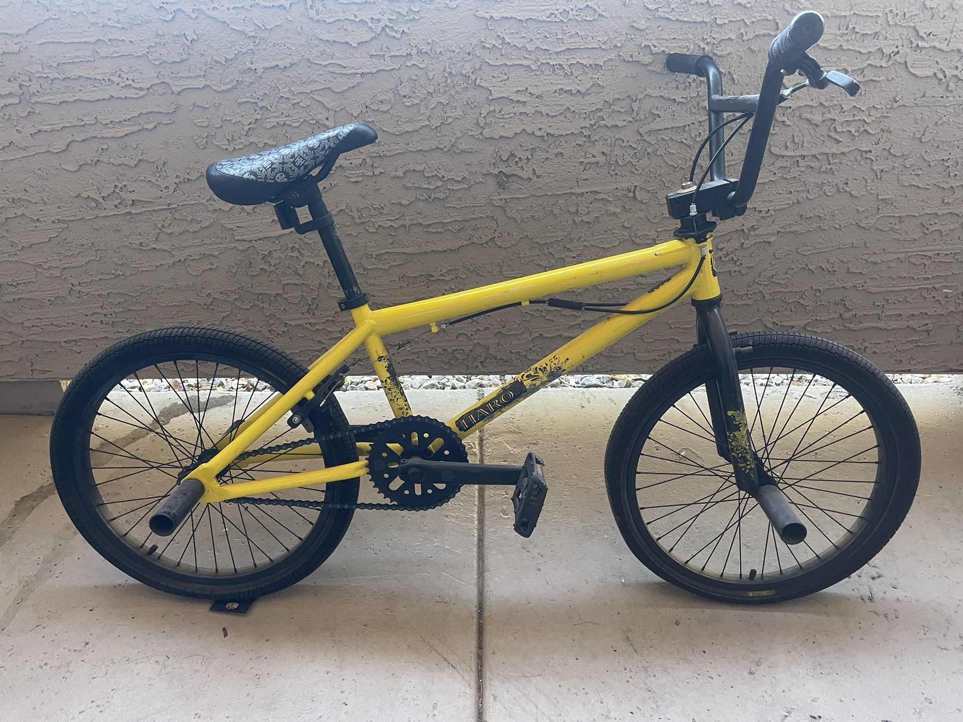 2009 HARO F1 BMX Bike