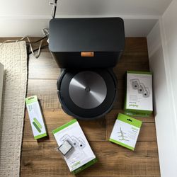 iRobot Roomba j7+