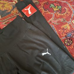 NWT Puma Size Small Leggings