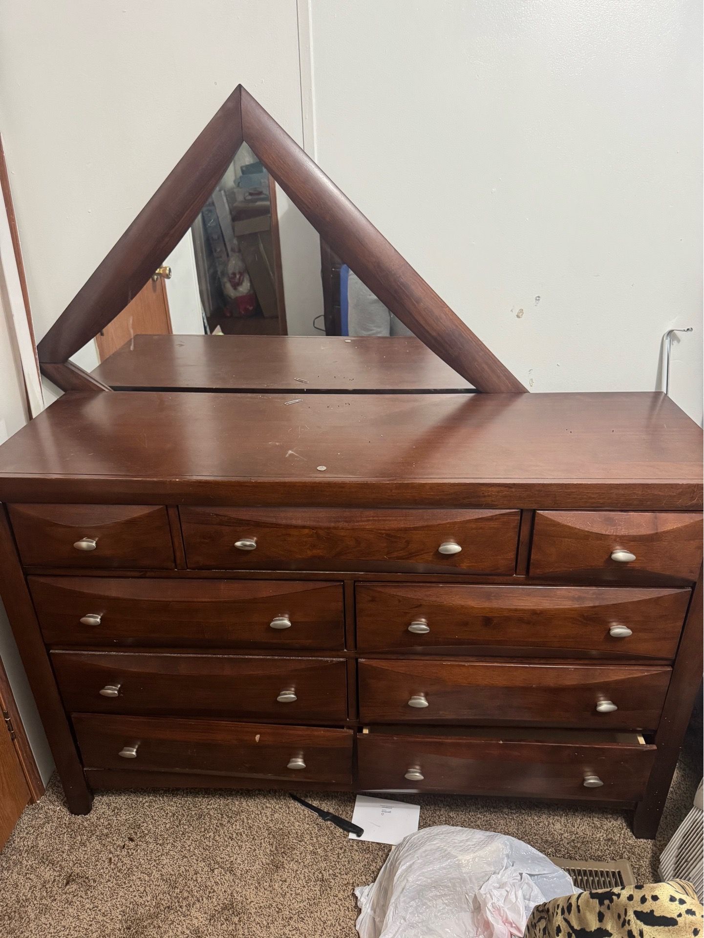 Queen bedroom set