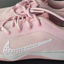 Nike Size 7youth In Great Condition 