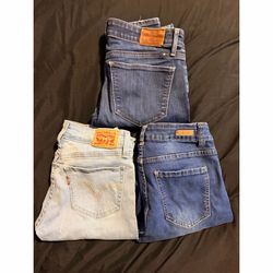 Size 3/4: Women’s / Junior Skinny Jean Bundle