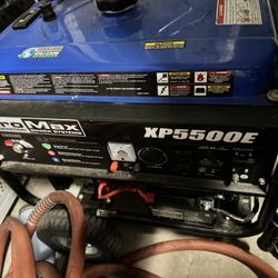 Duromax XP5500 Dual Fuel Gas Generator Used 