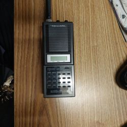 REALISTIC!! PRO RADIO SCANNER. 