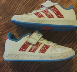 Kids Adidas spiderman shoes