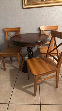 Small table and 3 chairs