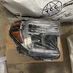 2019, 2020, 2021 GMC Sierra Headlight Passenger ( New Car Parts )