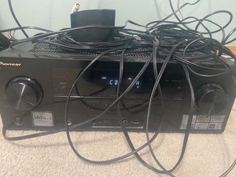 FREE- Bose and Pioneer surround sound