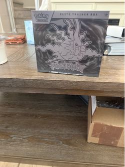 Pokemon ETB pitch black
