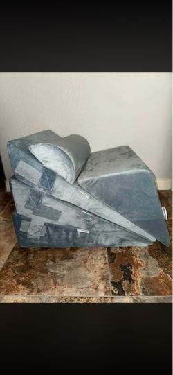 Wedge pillows