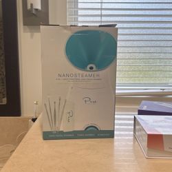 Brand New pure Face Steamer