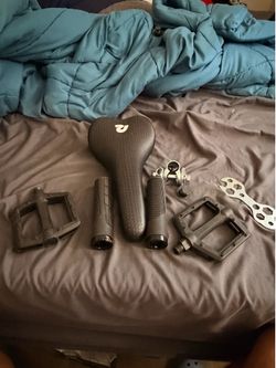 Retrospec Stock Bike Parts Bundle – Saddle, Pedals, Grips & Hardware