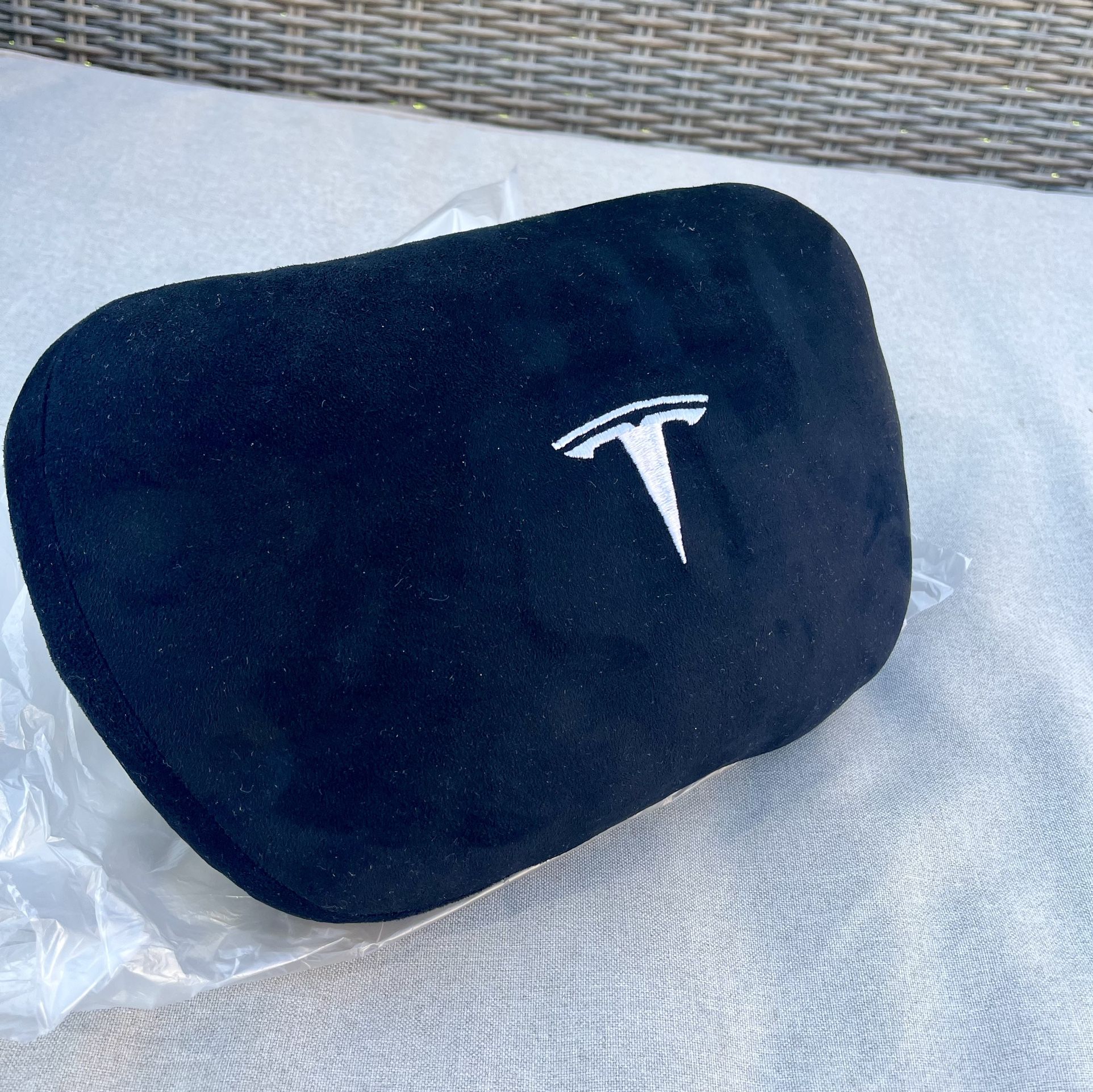 Tesla Car Neck Pillow Tesla Model 3 Y X S Headrest Pillow for Driving Cofy Neck Support Pillow for Car Seat, Adjustable Strap, Neck/Back Pain Relief w