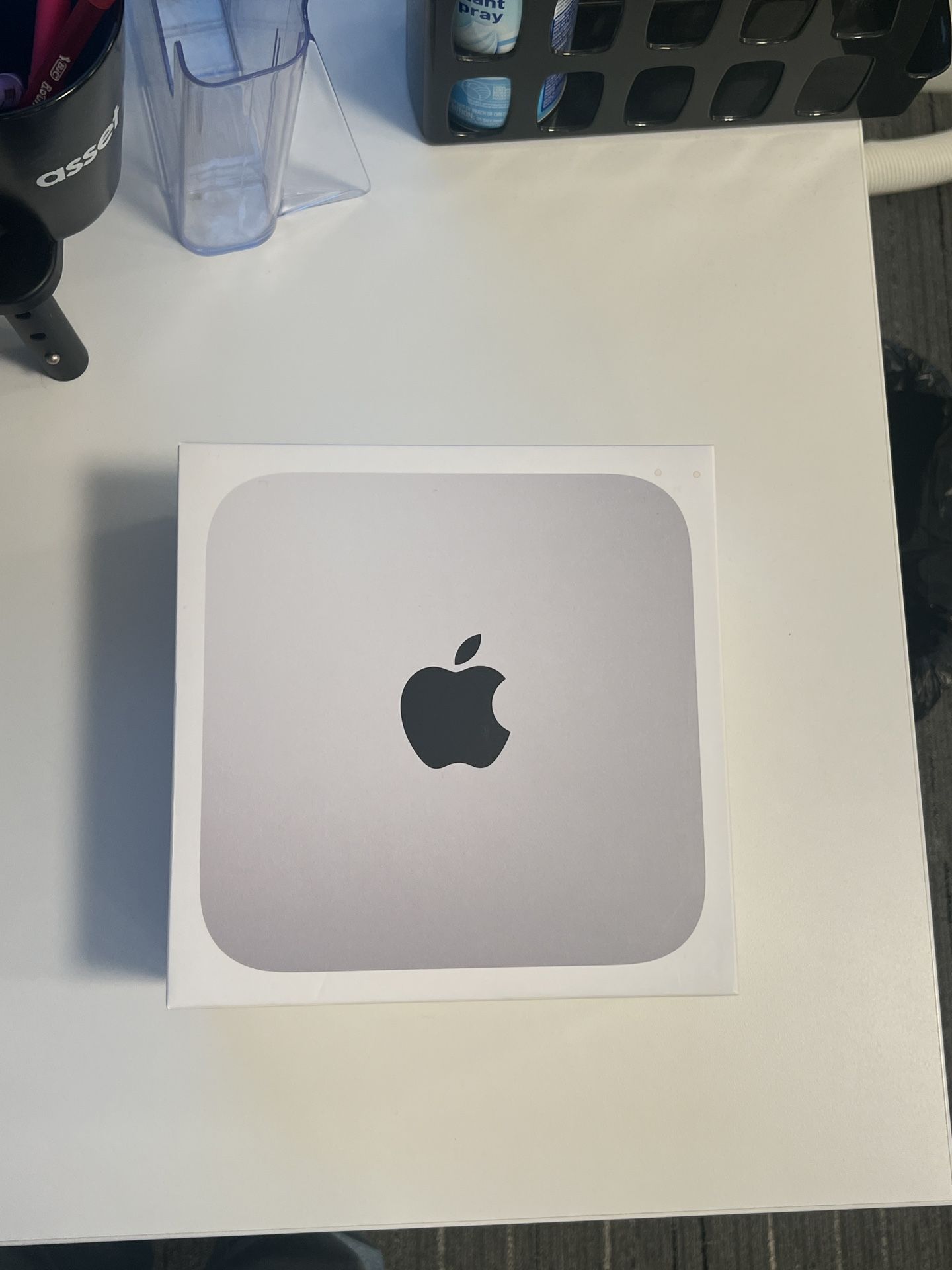 Apple M2Mac mini最小構成8GBメモリ256GBストレージ即日発送 即日配送／Apple Mac mini M2 チップ／8GB／256GB SSD Apple Mac mini