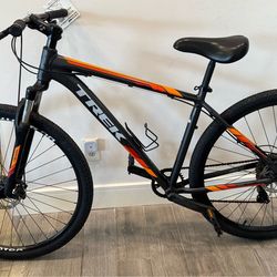 Trek Marlin 29er Disc Brakes New Tires
