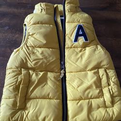 Boys 4-6 H&M Puffer Vest With Letter A.  No Hood