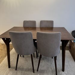 Small Dining Table With Four Chairs 