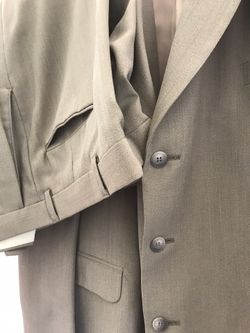 MENS 48R SUMMER  SUIT BEIGE TAN  “J. RIGGINGS” LIGHTWEIGHT