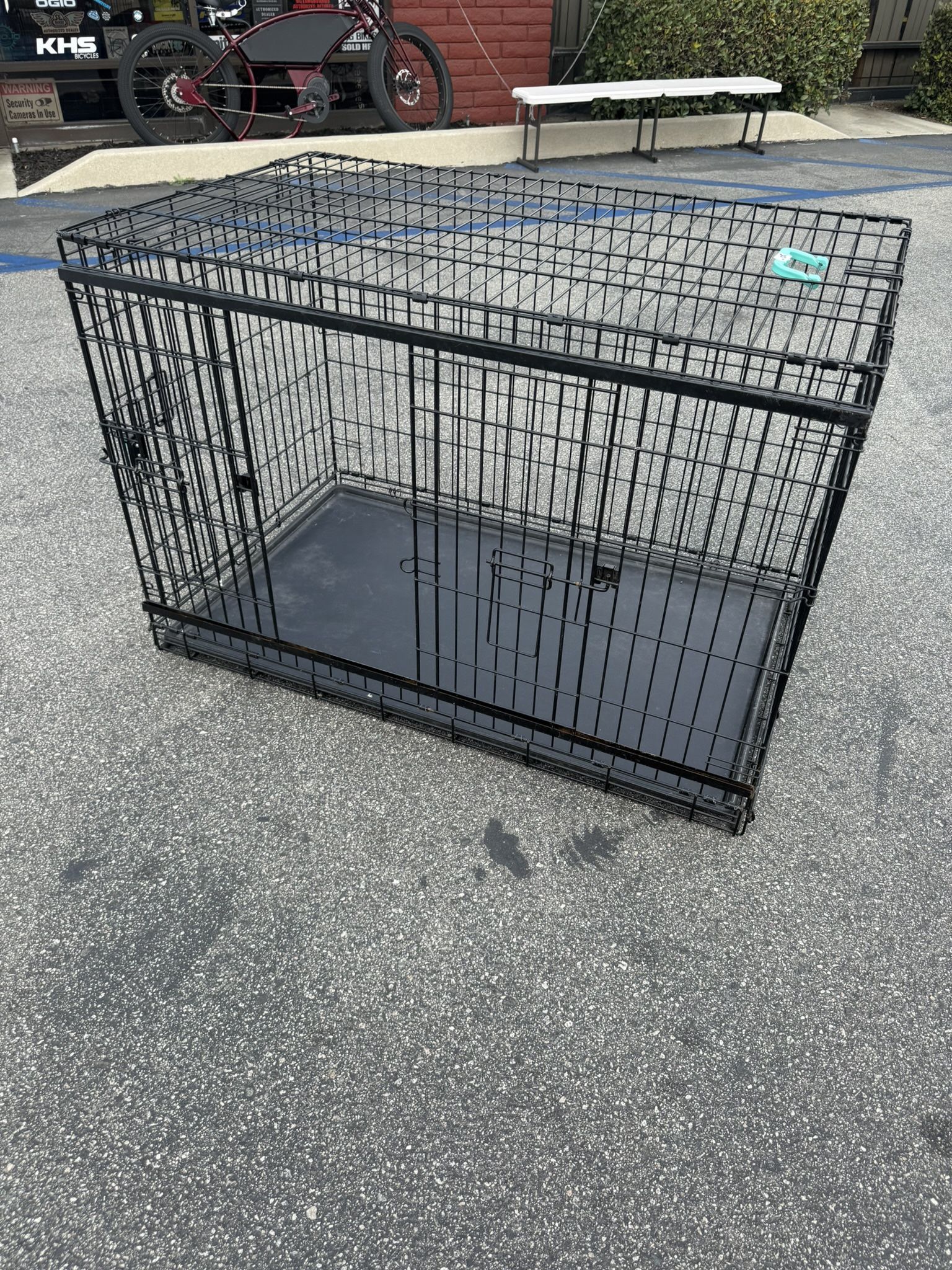 Dog Crate X-Large - Like New