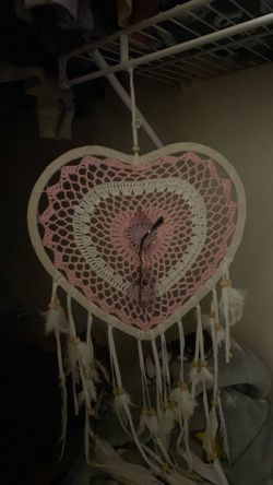 Heart dream catcher with or without cloud glasses