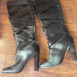 Stylish black leather boots with high heels. Black Leather Heeled Boots. Size 7.5. Just $8.( the leter skin is little peeling