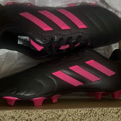 size 6 adidas soccer shoes cleats
