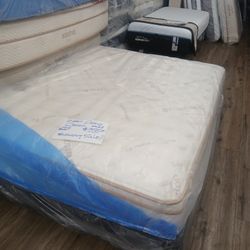 Saatva Queen Classic 