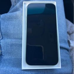 iPhone 15