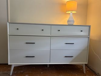 White Mid-Century Modern 6-Drawer Dresser