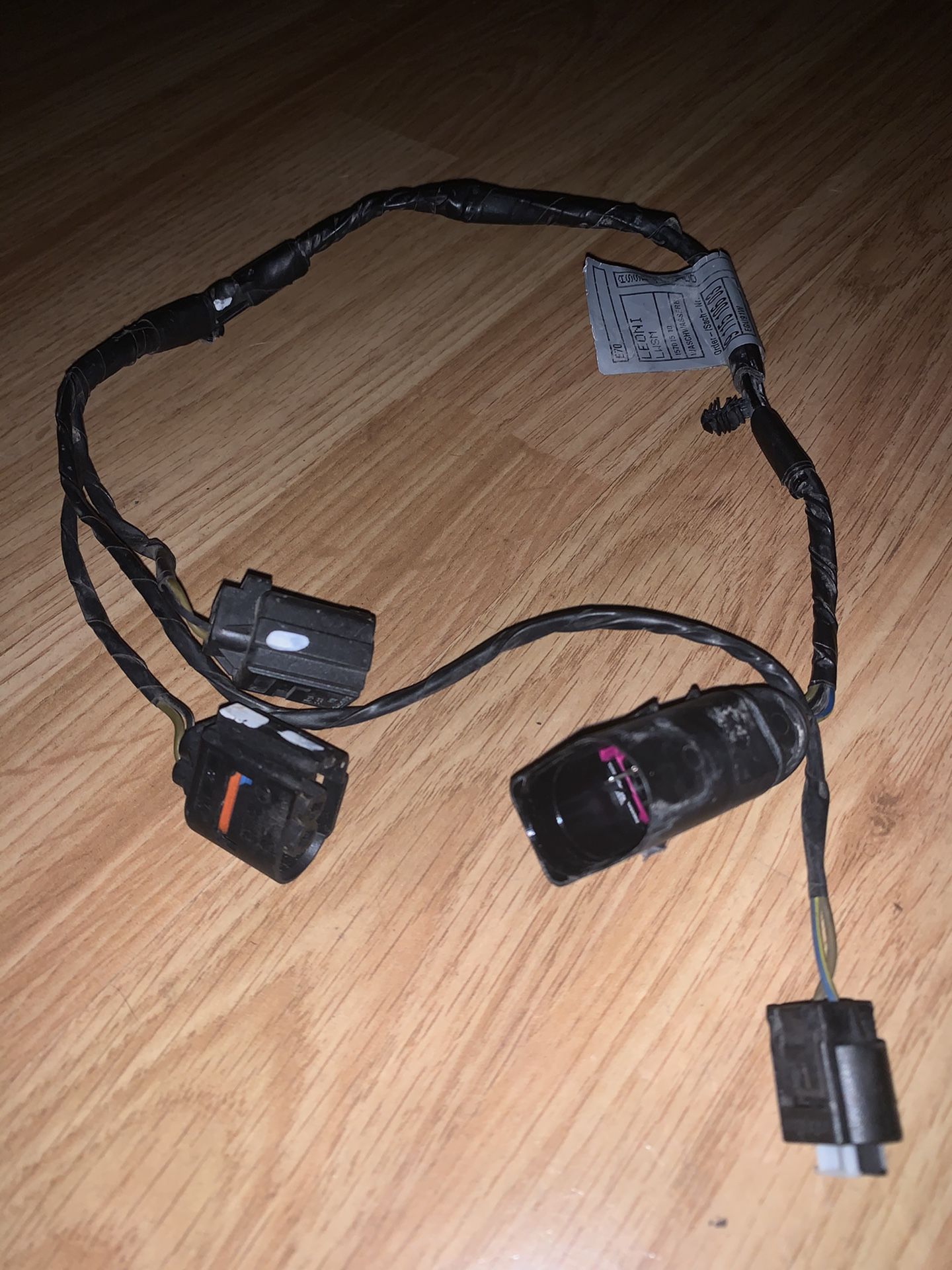 BMW WINDSHIELD WASHER FLUID PUMP CONNECTOR WIRING HARNESS OEM E70 E71 X5 X6