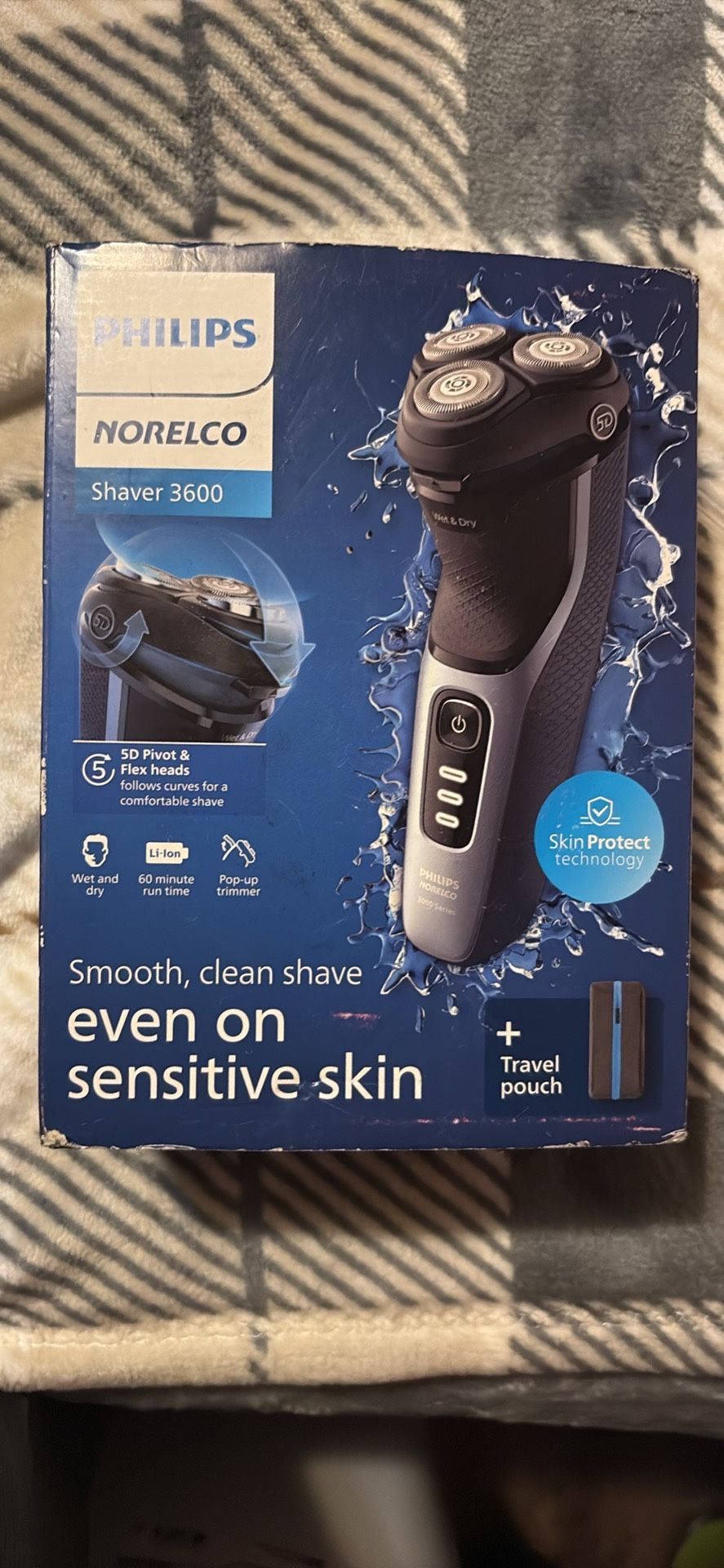 Philips Norelco Shaver