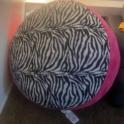 Zebra Lounger