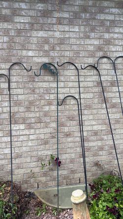 Shepard plant hangers